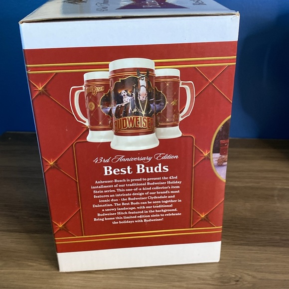 Limited Edition Budweiser Holiday Stein 2022 - Picture 4 of 8